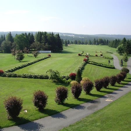 Hotel La Cache Du Golf Beauceville Exterior foto